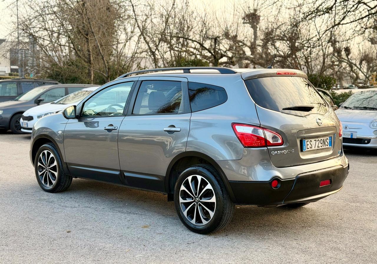 Nissan Qashqai 2013 1,6 dci 7 posti km 167,000 garanzia 12 mesi