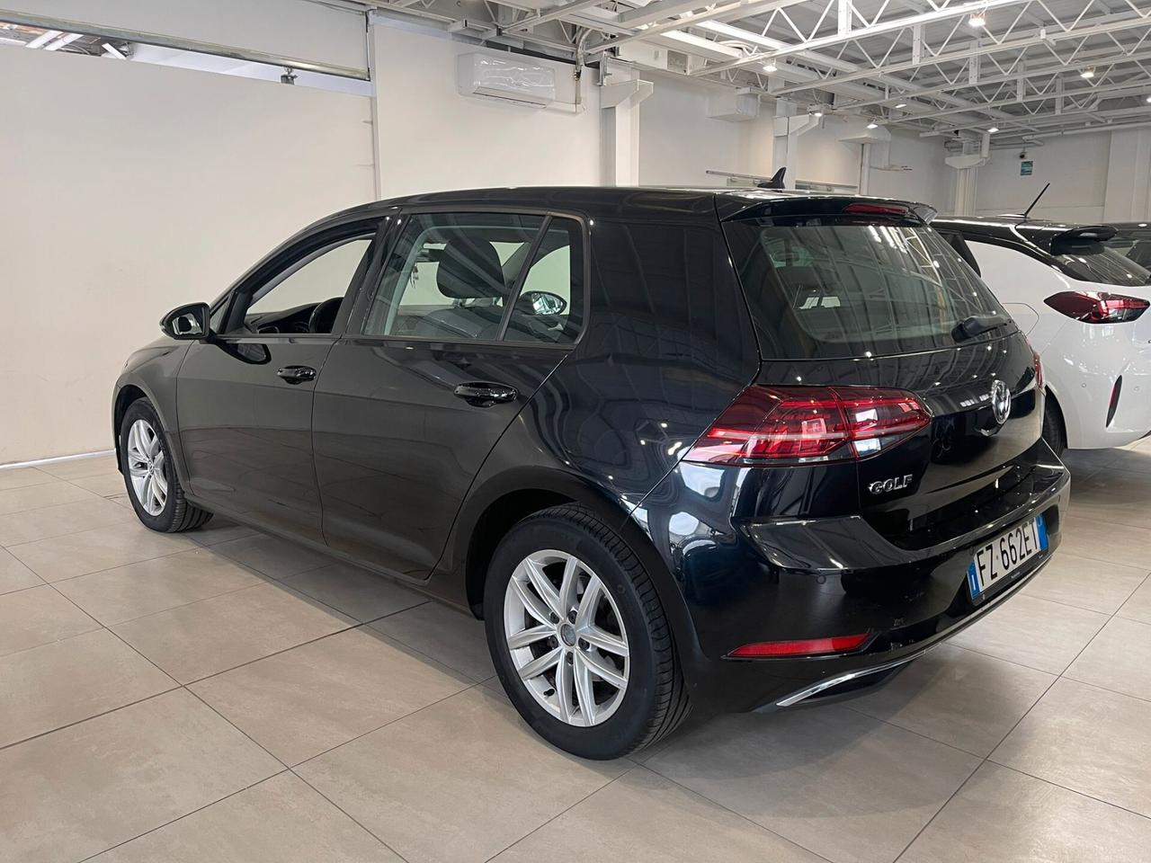 Volkswagen Golf 2.0 TDI DSG 5p. Business BlueMotion Technology