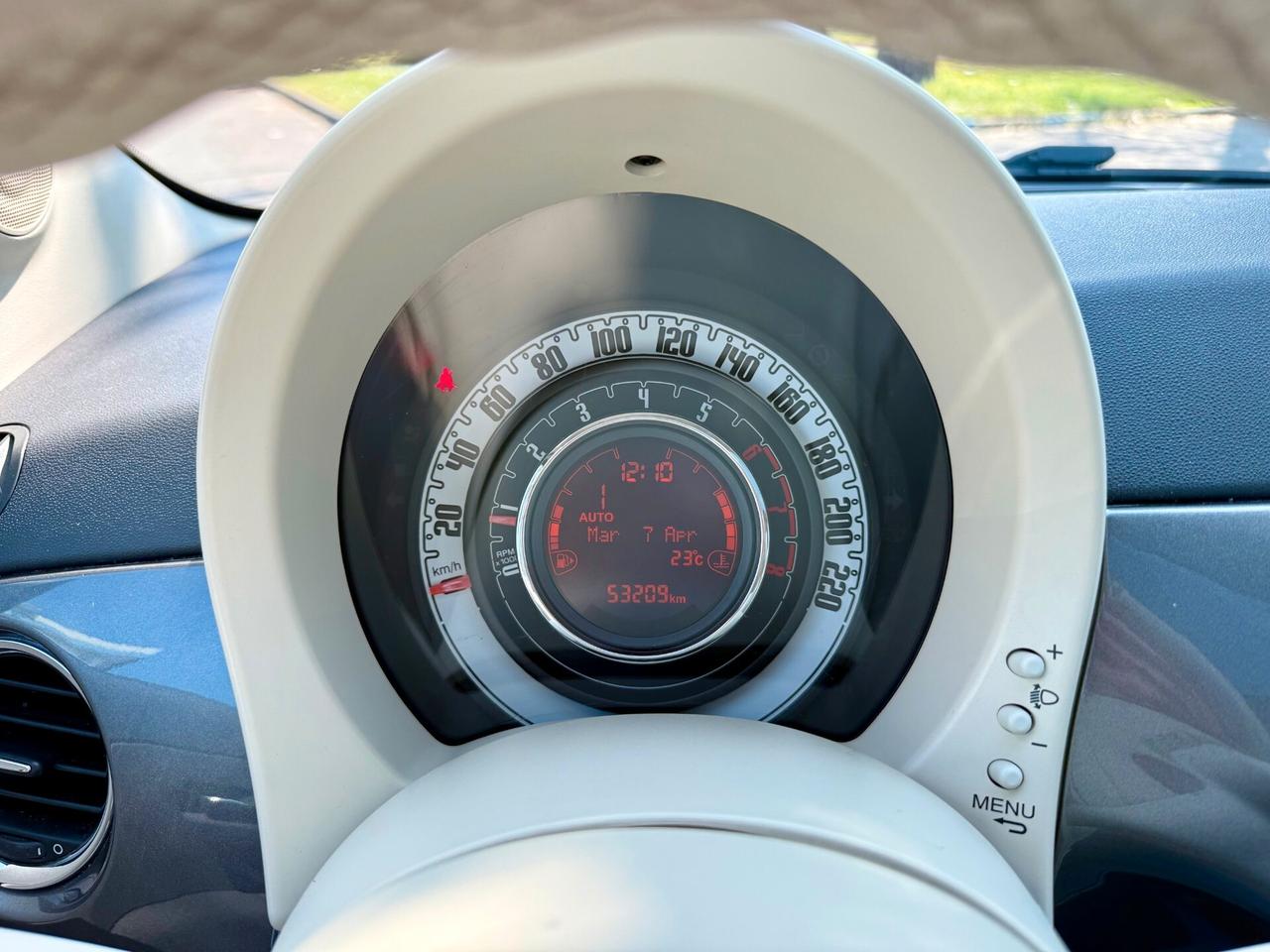 Fiat 500 1.2 Lounge Dualogic 69cv my14