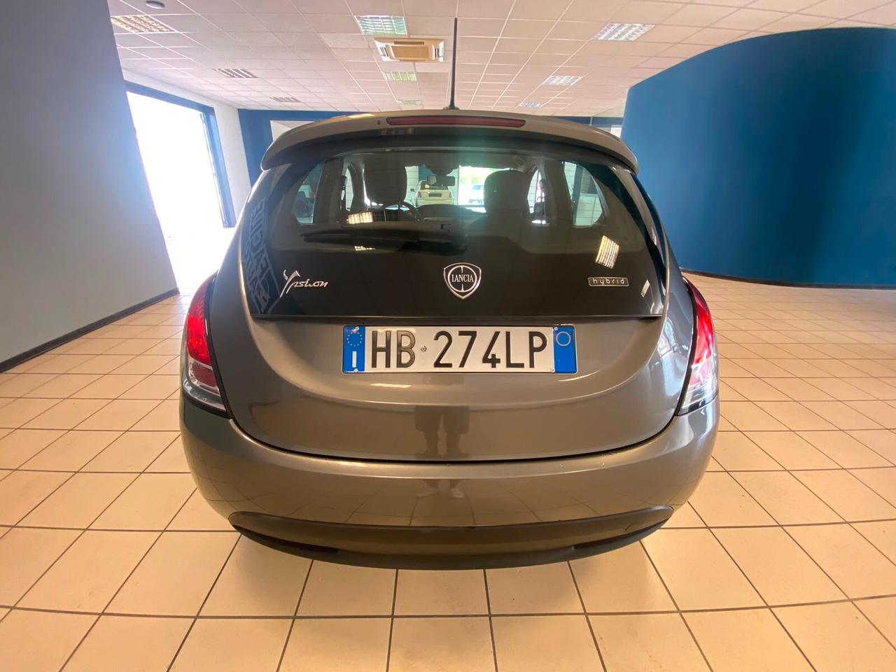 Lancia Ypsilon 1.0 FireFly 5 porte S&S Hybrid Ecochic Gold