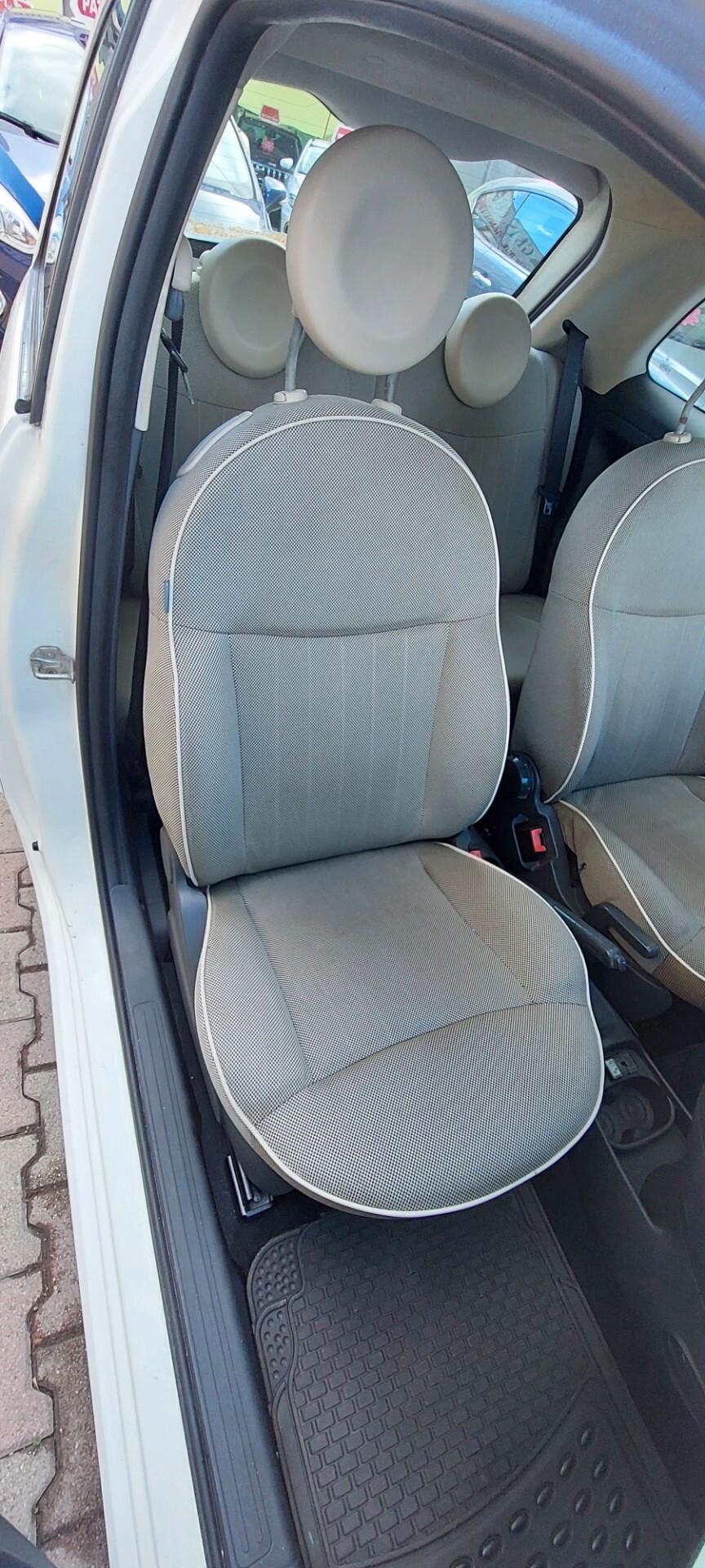 FIAT 500 LOUNGE 1,2 BENZINA TELEFONO TETTO PANORAMICO LEGA USB IMPECCABILE