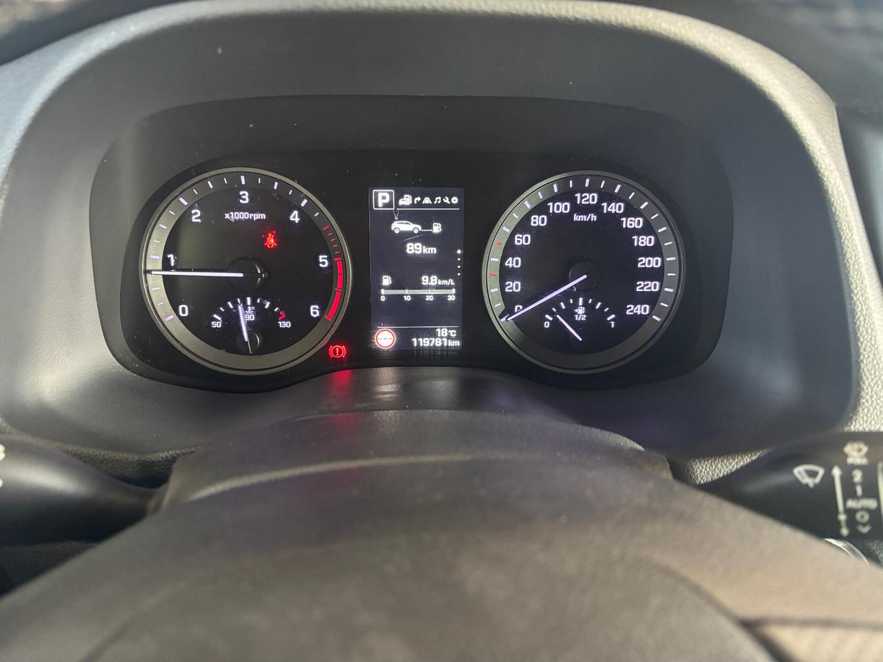 Hyundai Tucson 1.7 CRDi DCT Sound Edition