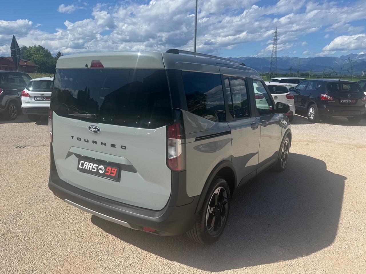 Ford Tourneo Courier 1.0 EcoBoost Powershift Active
