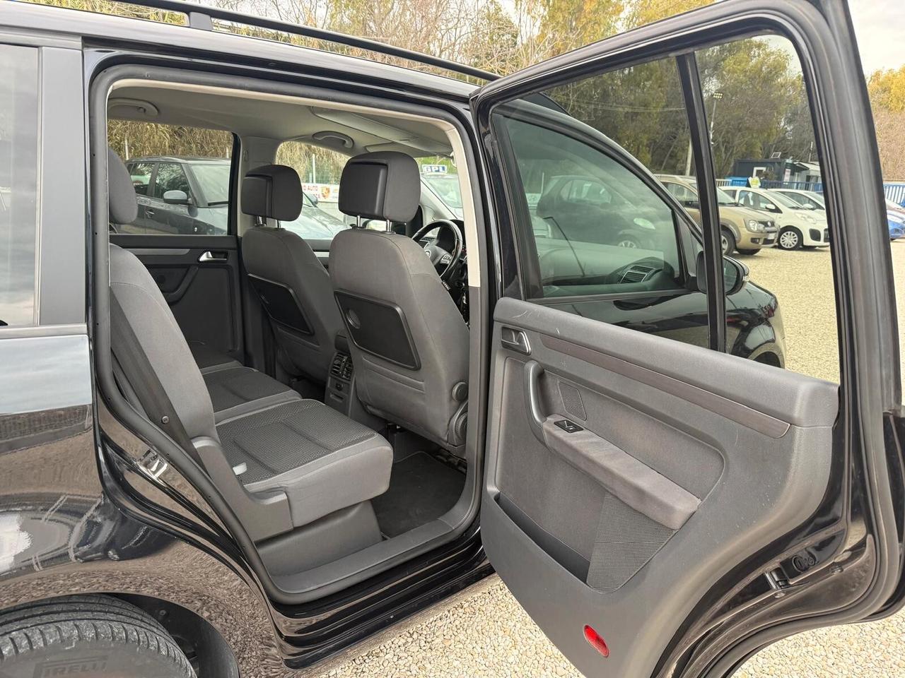 Volkswagen Touran 1.4 TSI Highline EcoFuel