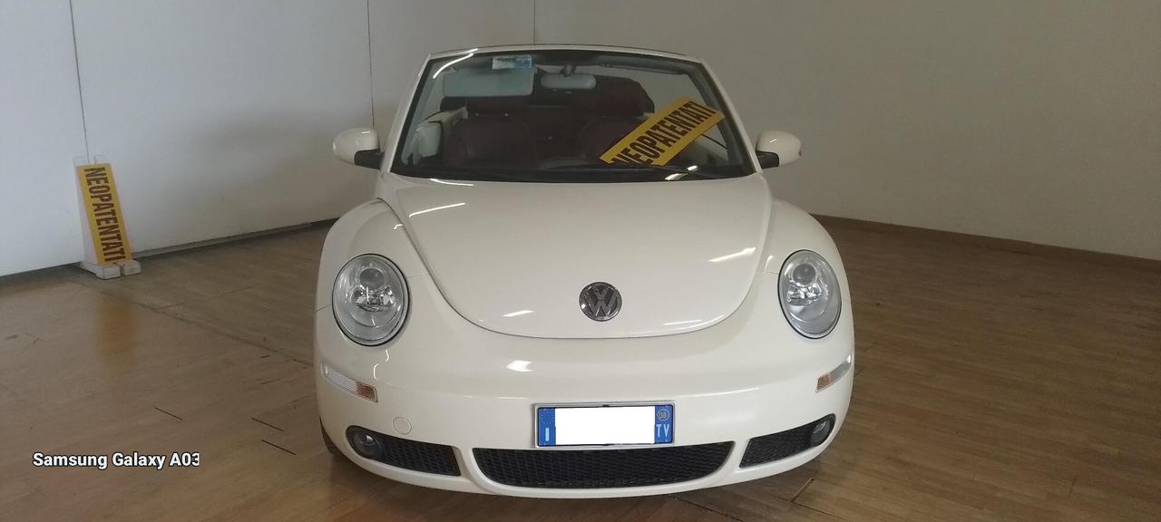 Volkswagen New Beetle 1.9 TDI 105CV Cabrio Lim. Red Edt.