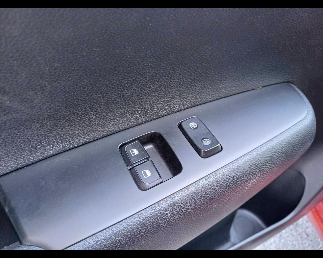 KIA Picanto 3ªs.(17-->) - Picanto 1.0 12V 5 porte Urban