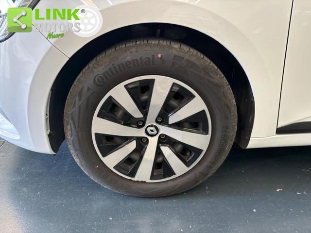RENAULT Clio TCe 91 CV KM CERT, NEOPAT, LED.
