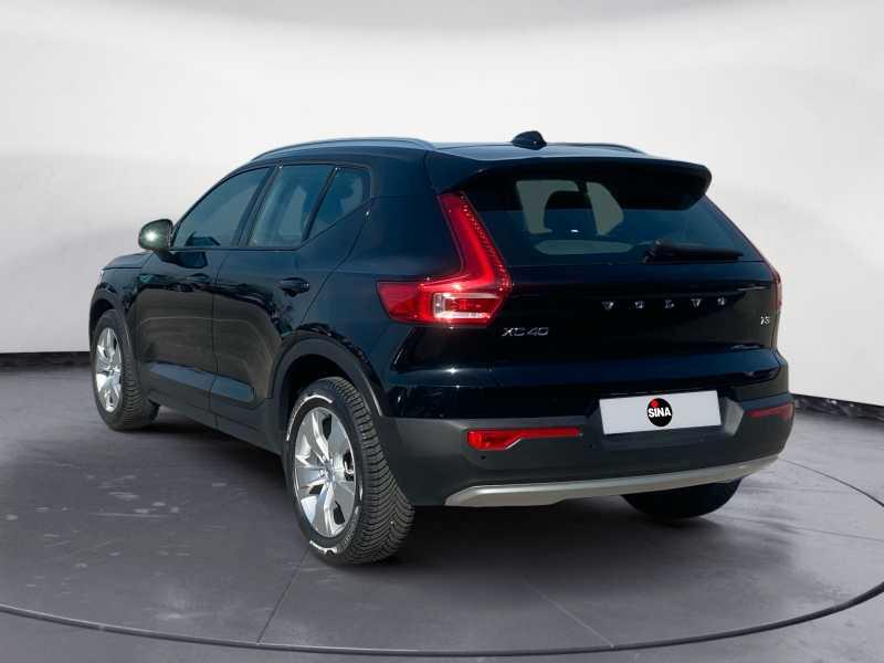 VOLVO XC40 1.5 t3 Momentum 156cv manuale