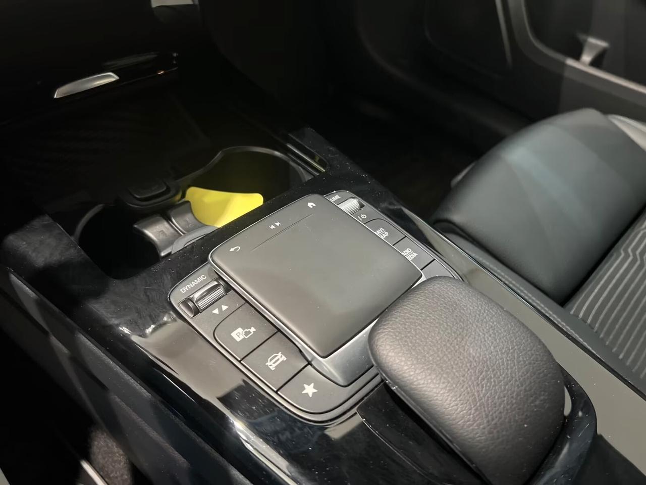 Mercedes-benz A 180 d Automatic aDVANCED