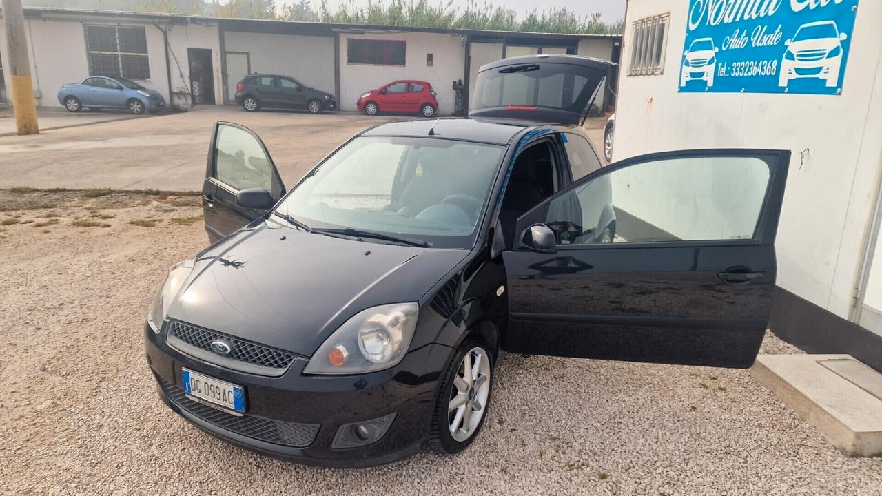 Ford Fiesta 1.2 16V 3p. Ghia "GPL"