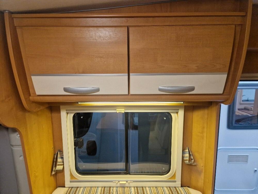 CAMPER ROLLER TEAM AF700P