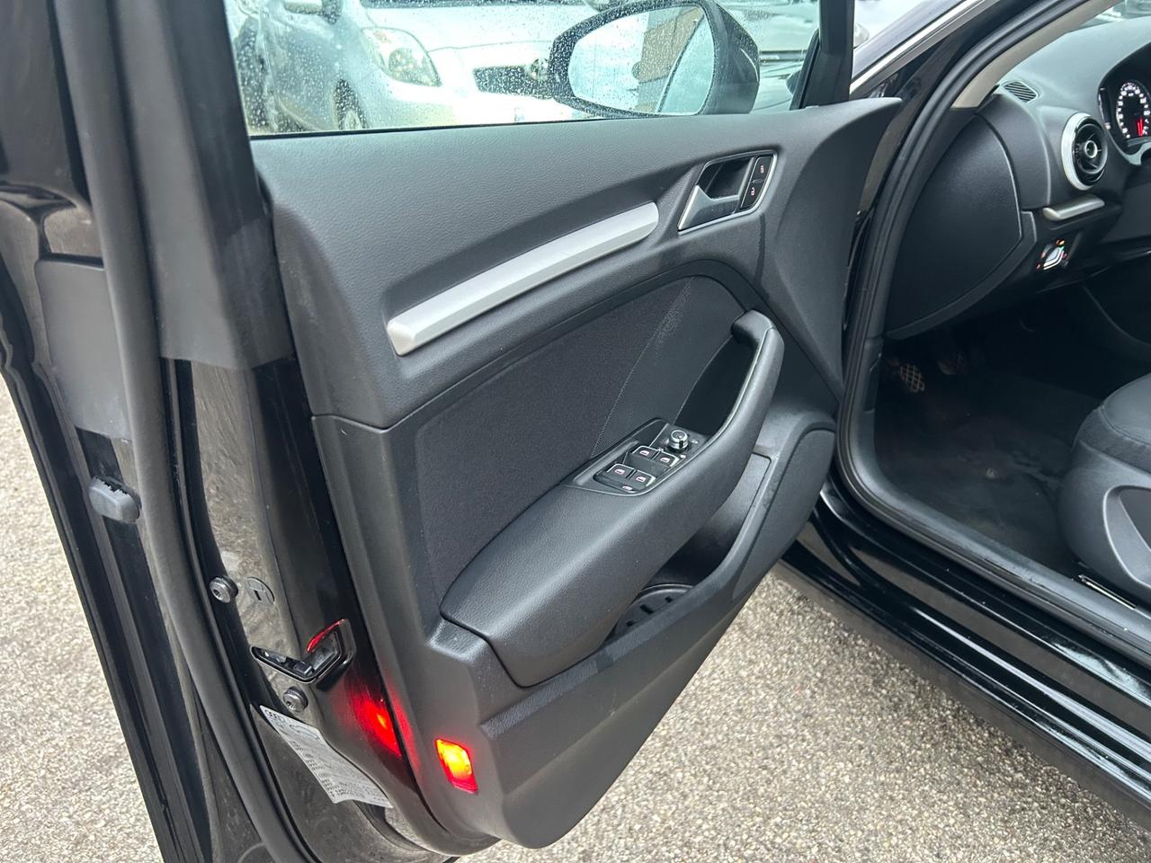 Audi A3 SPB 1.6 TDI clean diesel Euro6