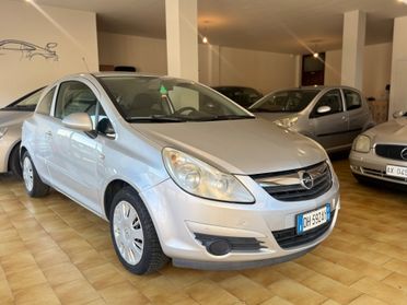 Opel Corsa 1.2 3 porte Club