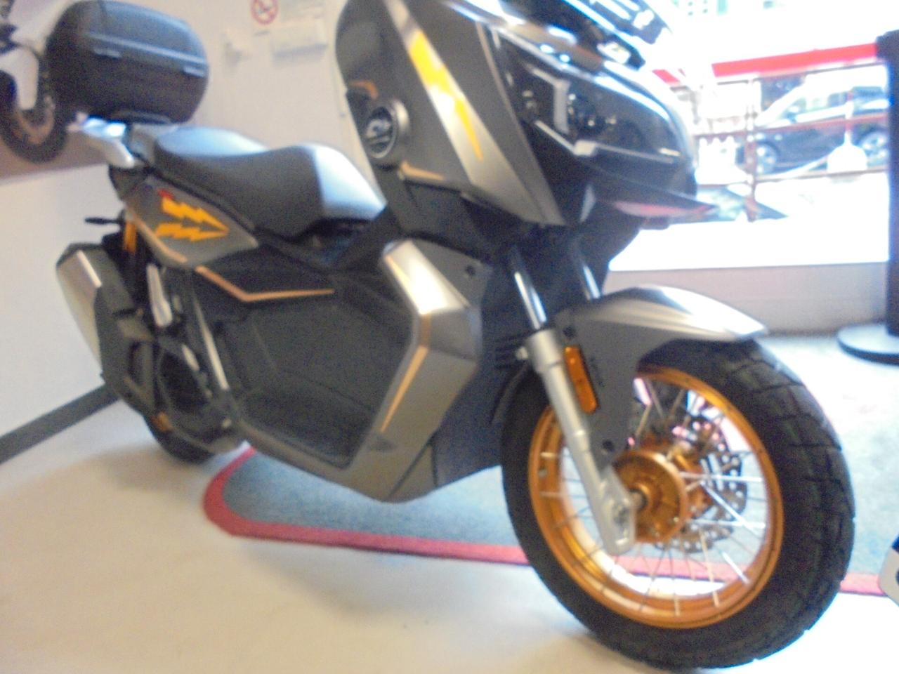Qj Motor ATR 125 X ABS