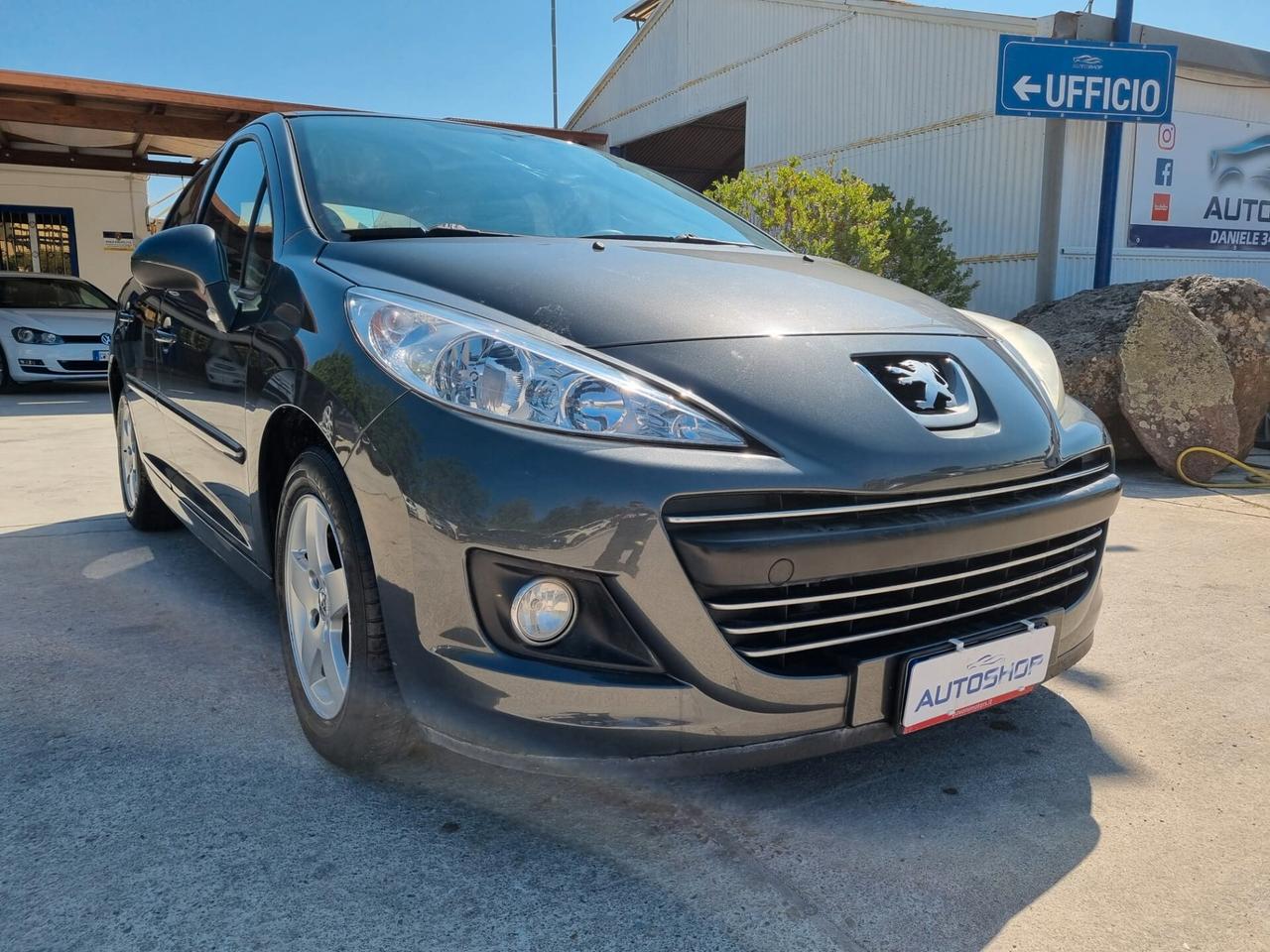 Peugeot 207 1.4 BENZINA