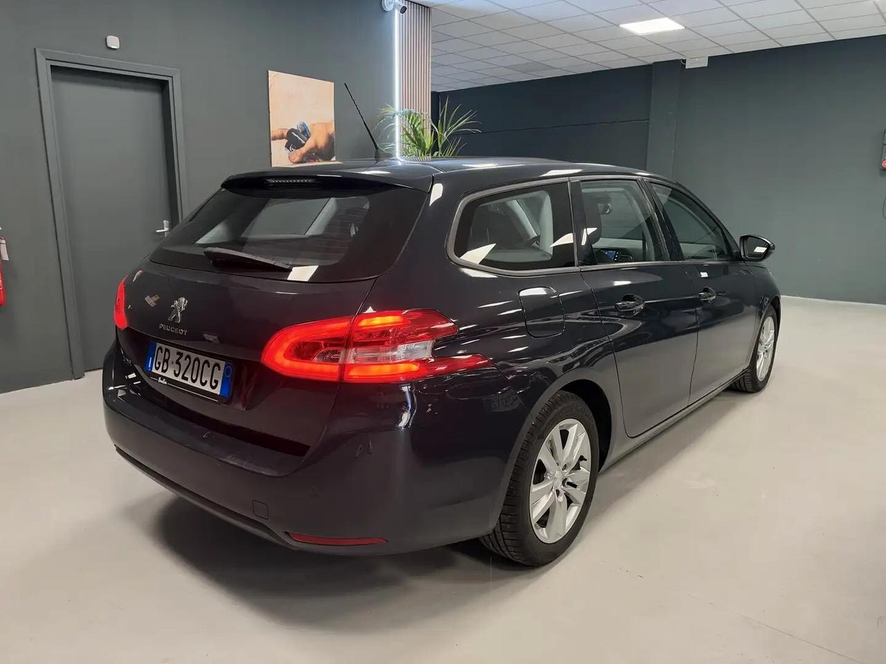 Peugeot 308 BlueHDi 100 S&S SW Active