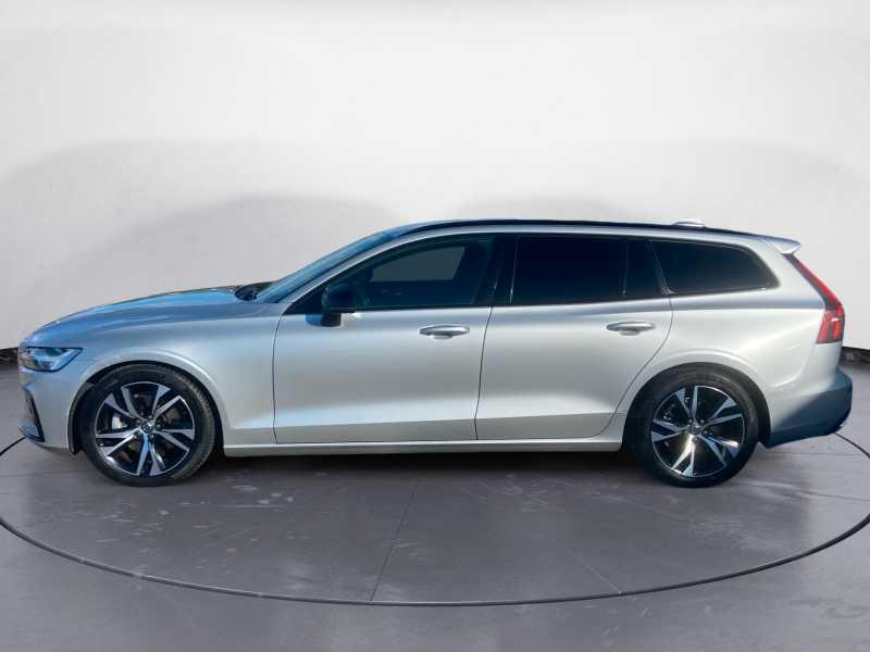 VOLVO V60 2.0 b3 R-DeSiGn AuTo