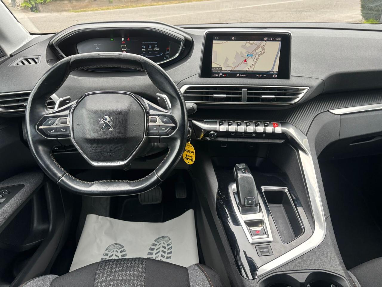 Peugeot 3008 BlueHDi 120 S&S Allure