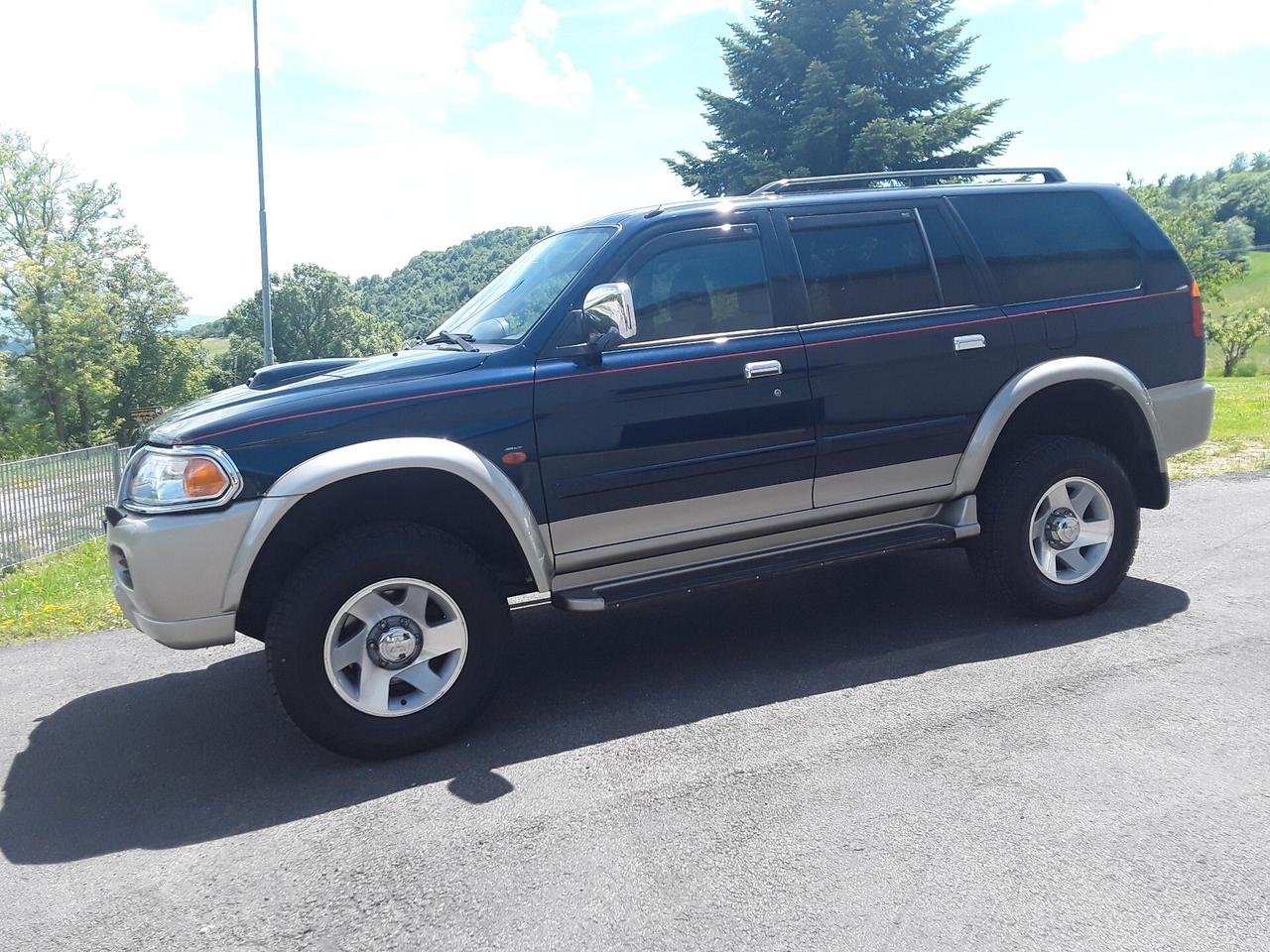 Mitsubishi Pajero Sport 2.5 TDI GLS Target