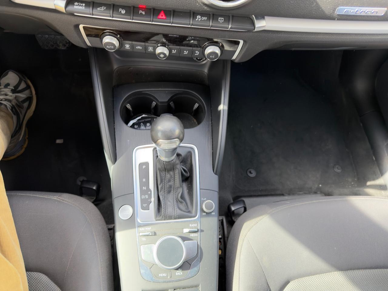 Audi A3 SPB 35 TFSI S tronic Business Advanced