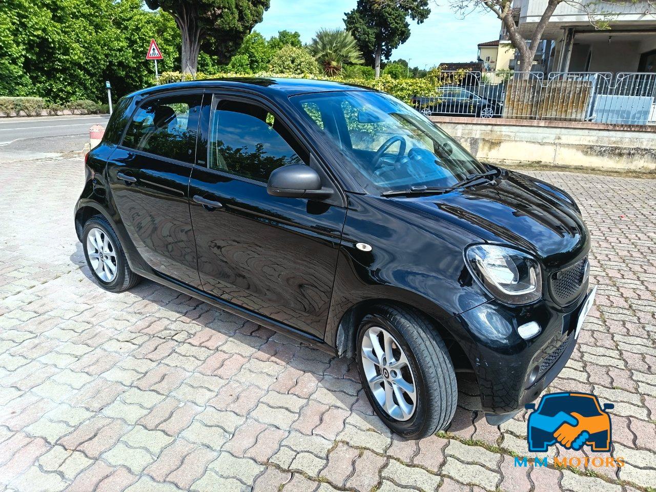 SMART FORFOUR
