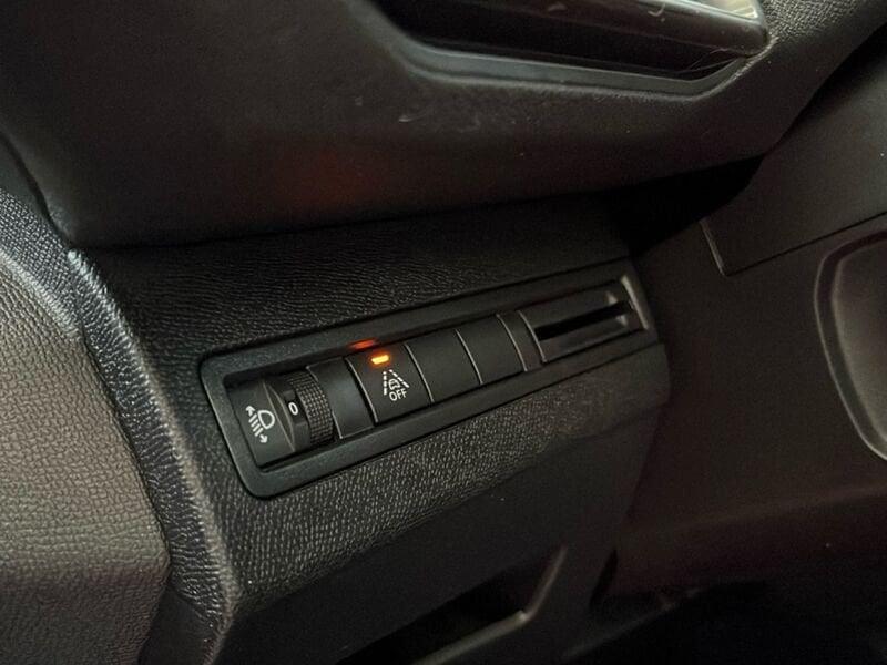 Peugeot 3008 BlueHDi 130 S&S EAT8 Allure