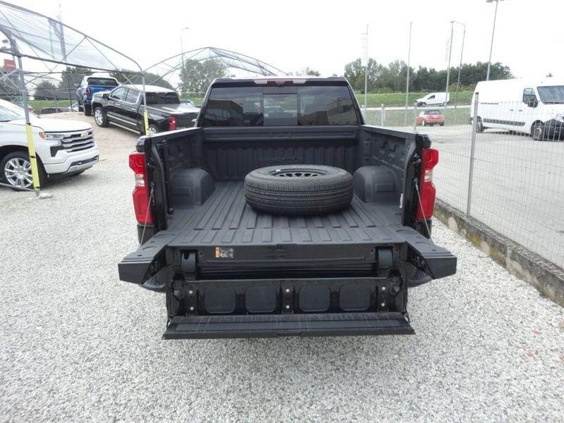 Chevrolet Silverado Silverado crew cab 6.2 V8 ecotec3 High Country 420cv auto