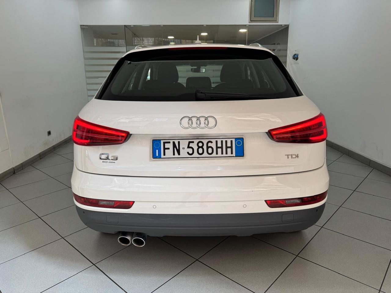 Audi Q3 2.0 TDI 120/CV Business 2018