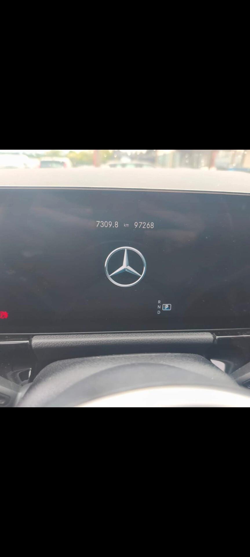 MERCEDES GLA SPORT PLUS 2.0 CDI 116cv 09/2022 KM 97000