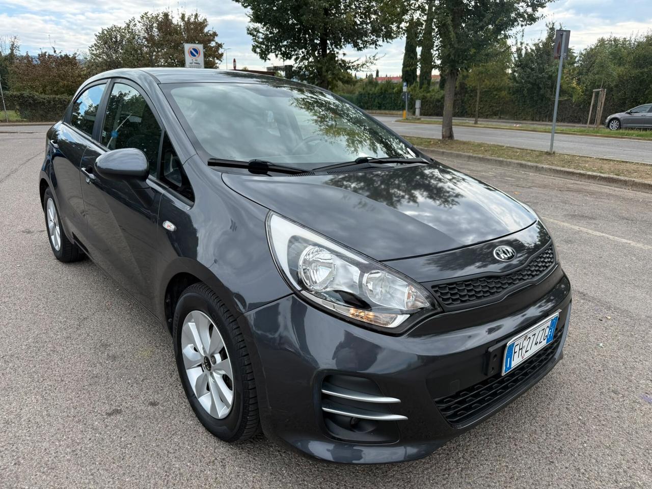 Kia Rio 1.4 CRDi 90CV 5 porte Cool