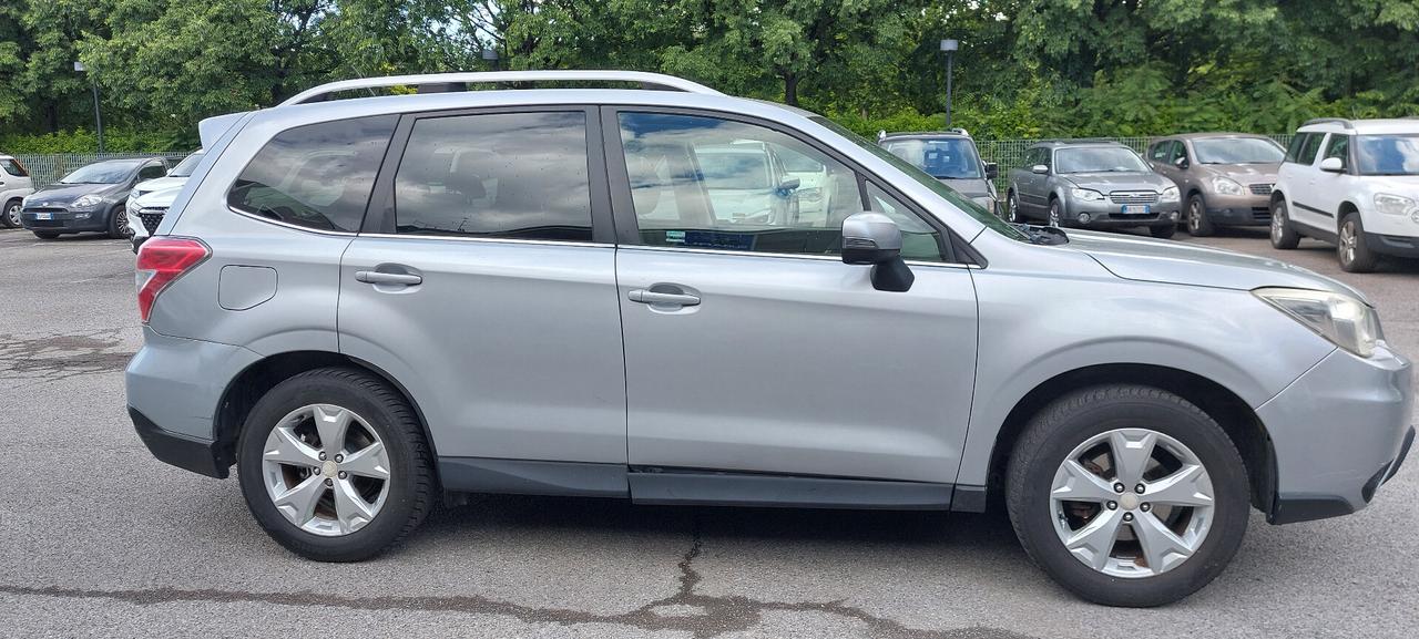 Subaru Forester 2.0i BI-Fuel Exclusive