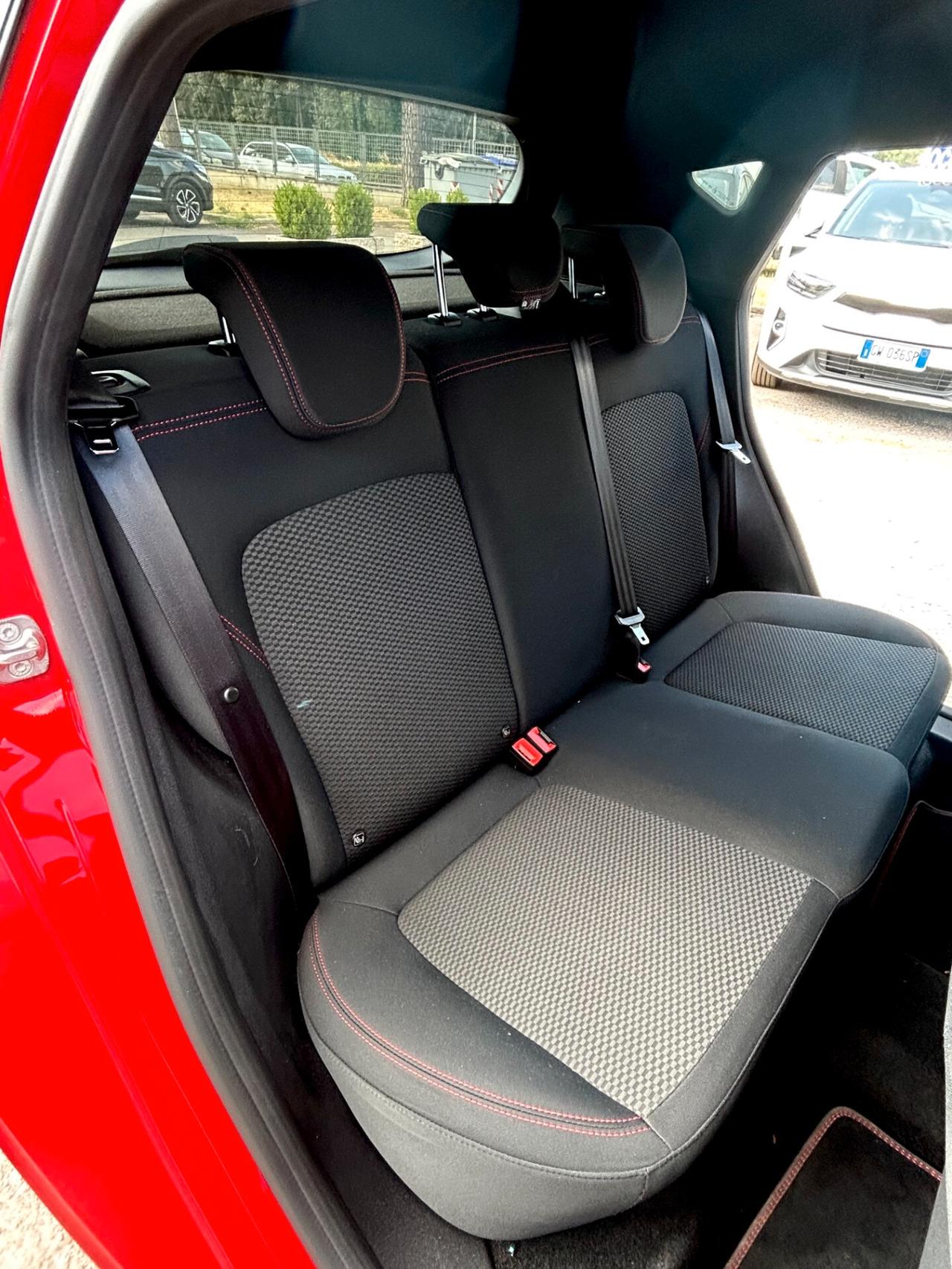 " UNA BOMBA " Ford Fiesta 1.5 DTCi 5 porte ST-Line