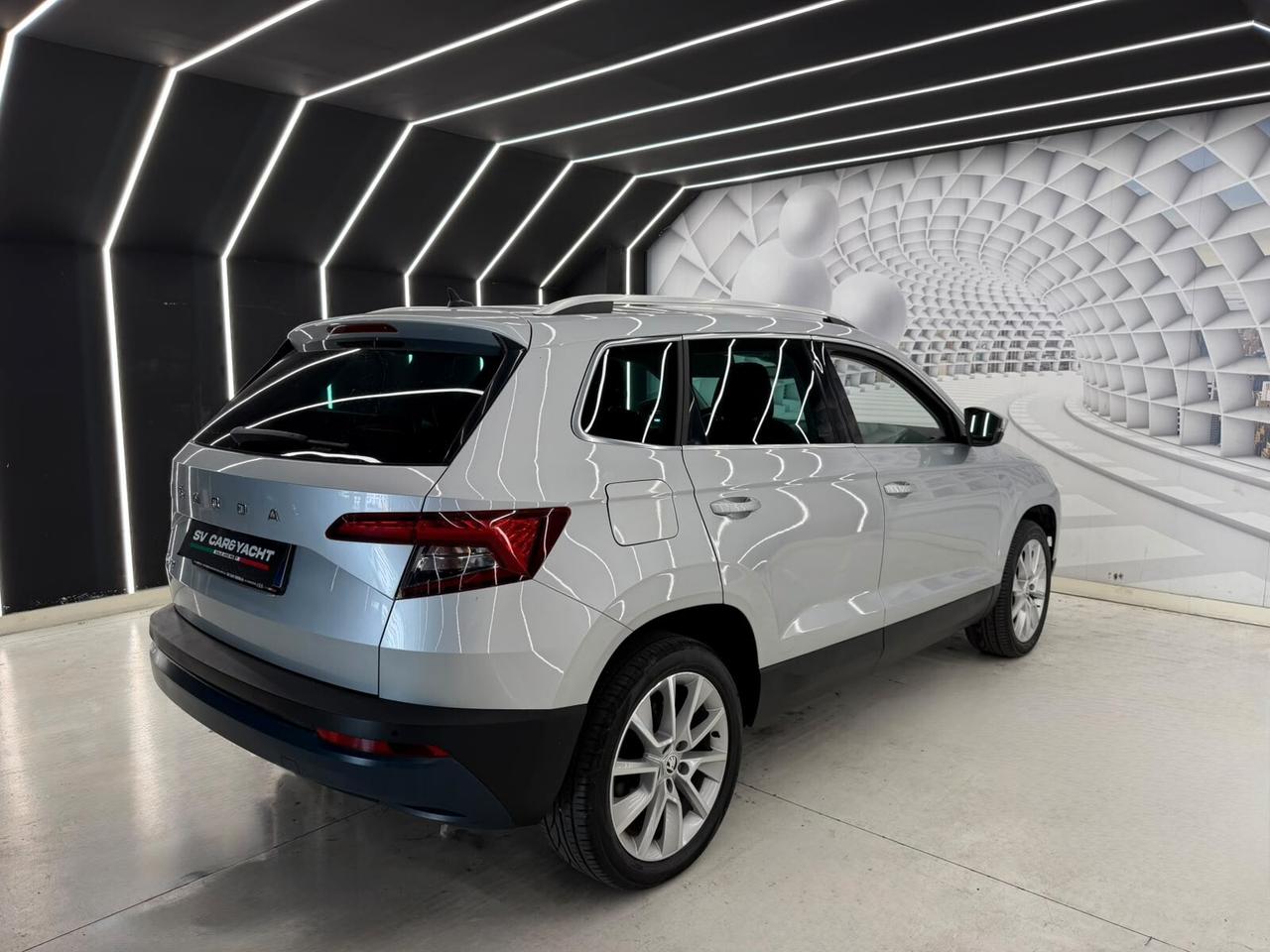 Skoda Karoq 1.6 TDI DSG-KM CERTIFICATI-12 MESI GARANZIA-PERMUTE