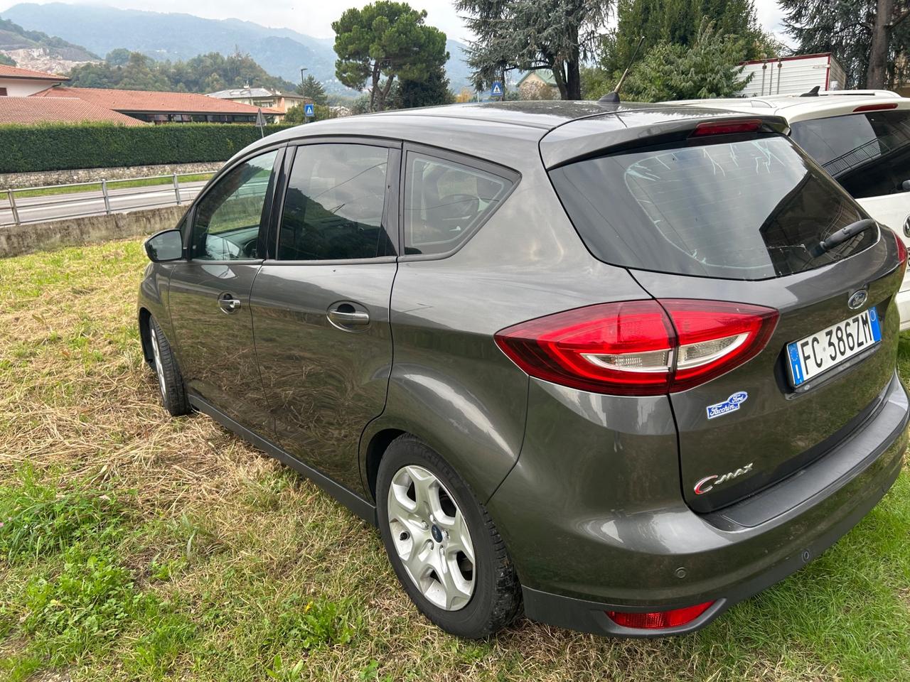 Ford C-Max 1.6 120CV GPL Titanium