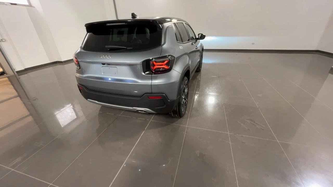 Jeep Avenger 1.2 Turbo 100 CV MHEV Summit