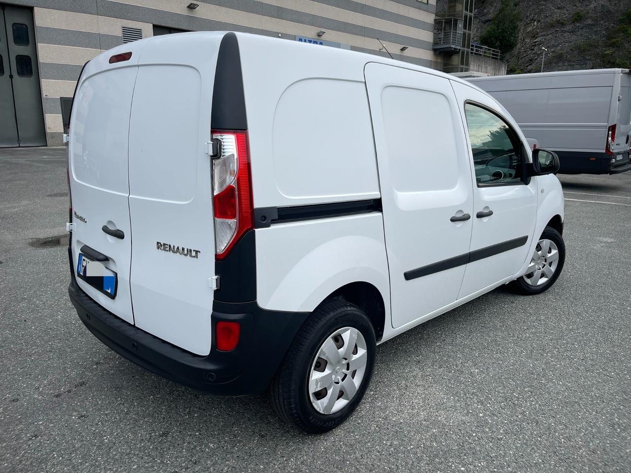 Renault Kangoo 1.5 dCi 90CV - NEOPATENTATI