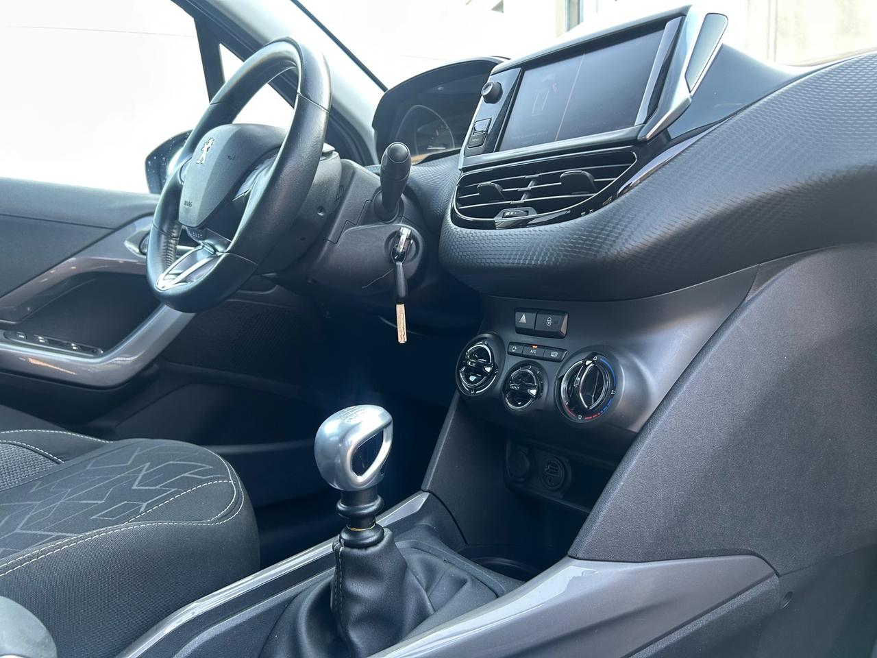 Peugeot 2008 BlueHDi