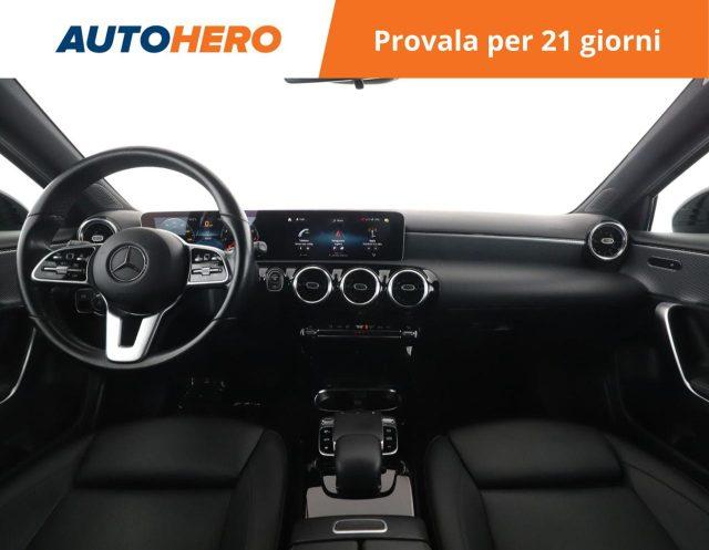MERCEDES-BENZ A 200 Automatic Sport