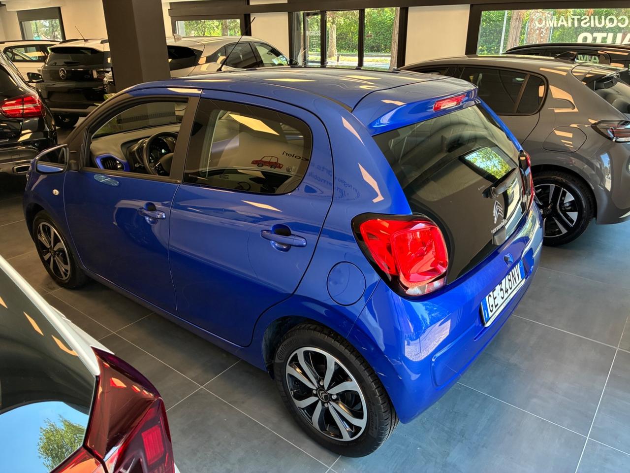 Citroen C1 VTi 72 S&S 5 porte Shine