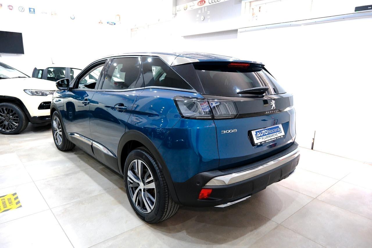 Peugeot 3008 1.5 Blue HDi 130 cv ALLURE EAT8 Cockpit