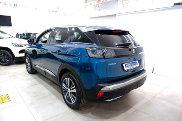 Peugeot 3008 1.5 Blue HDi 130 cv ALLURE EAT8 Cockpit
