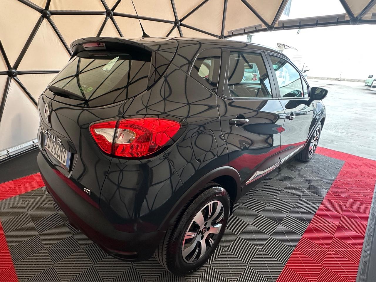 Renault Captur dCi 8V 90 CV Start&Stop Energy Iconic