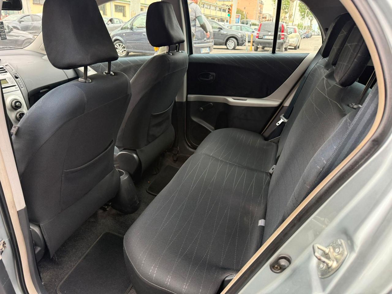 Toyota Yaris 1.3 2006 TAGLIANDATA