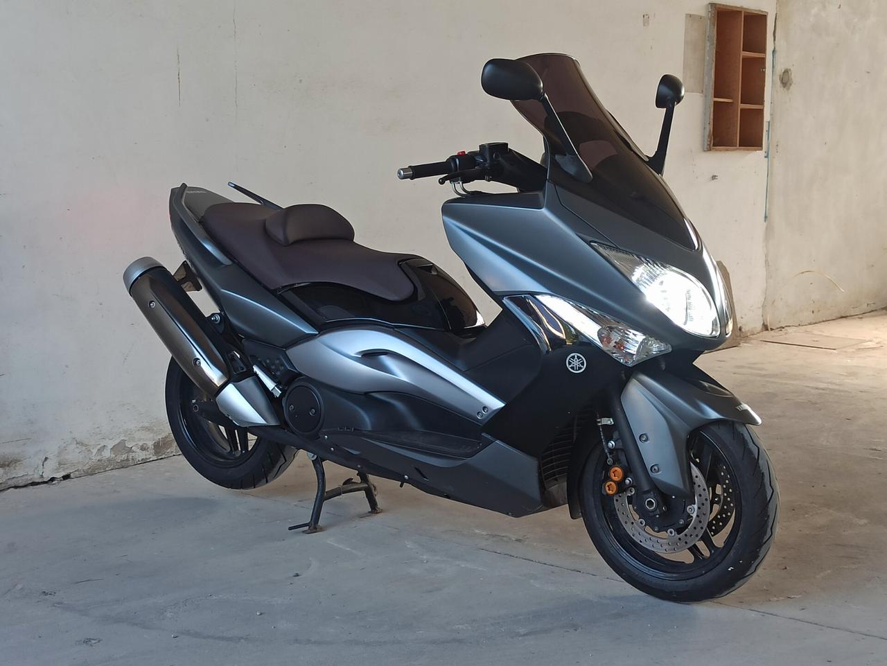 Yamaha T Max