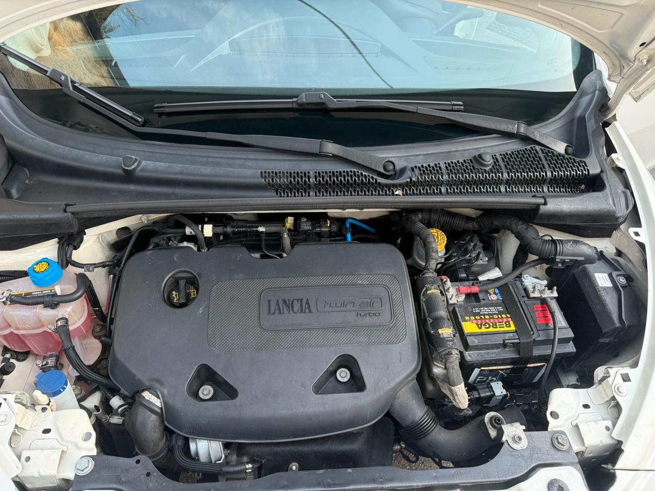 Lancia Ypsilon 0.9 TwinAir METANO 2013