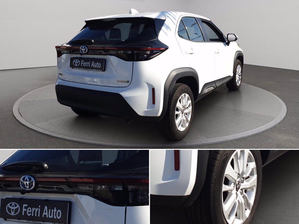 TOYOTA Yaris cross 1.5h active fwd 116cv e-cvt del 2022