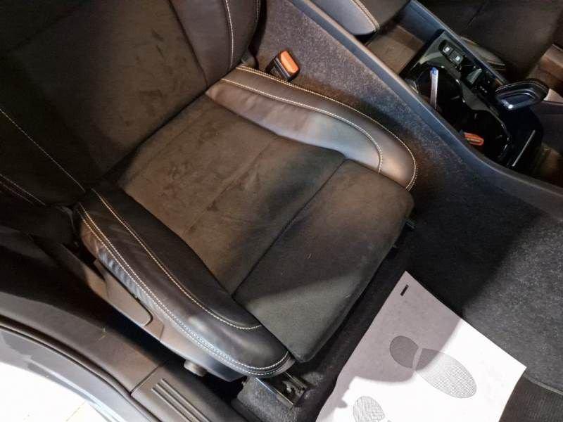 Volvo XC40 T5 180+82 CV Plug-in Hybrid Recharge R-design