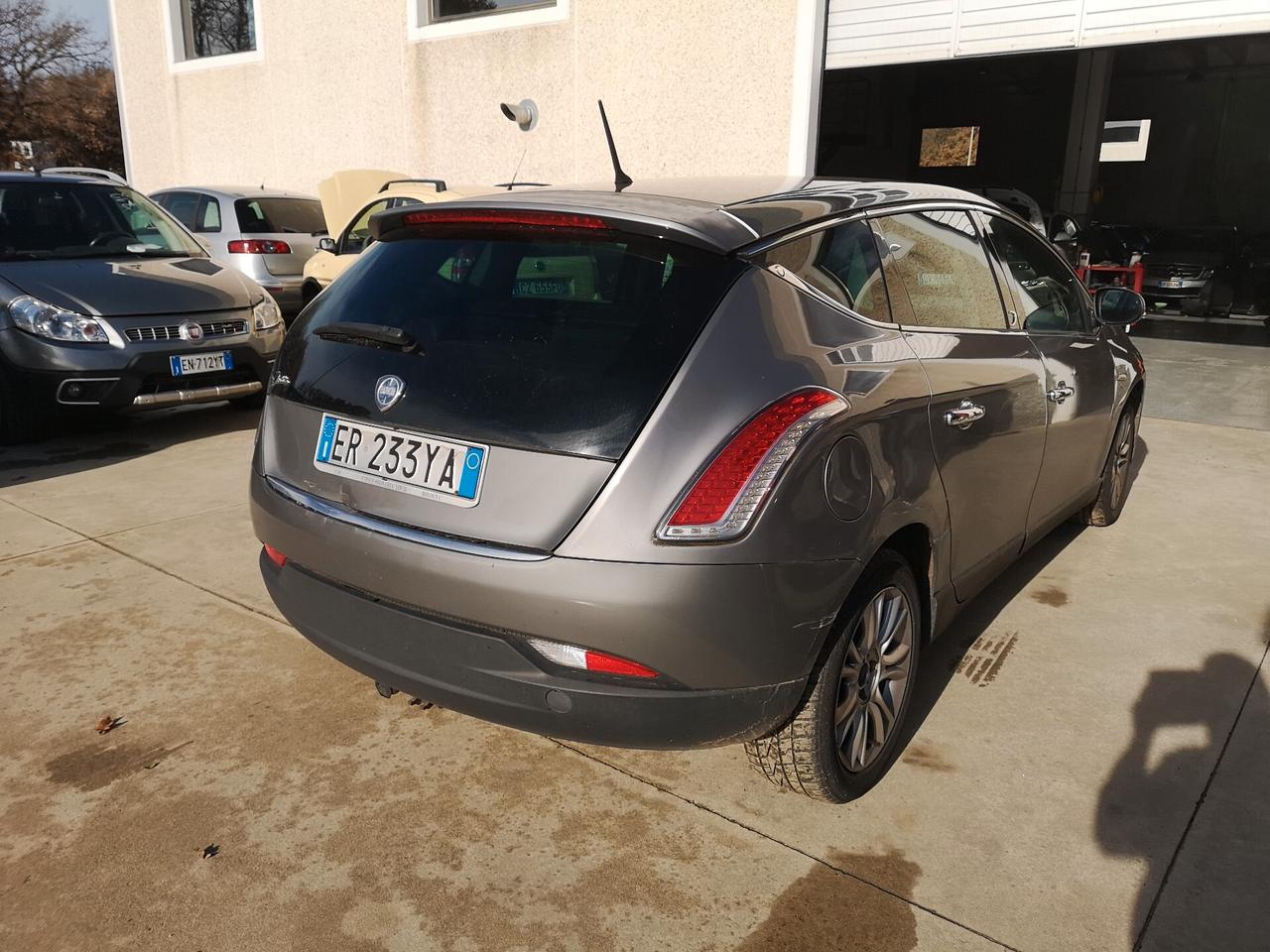 Lancia Delta 1.6 MJT DPF Oro