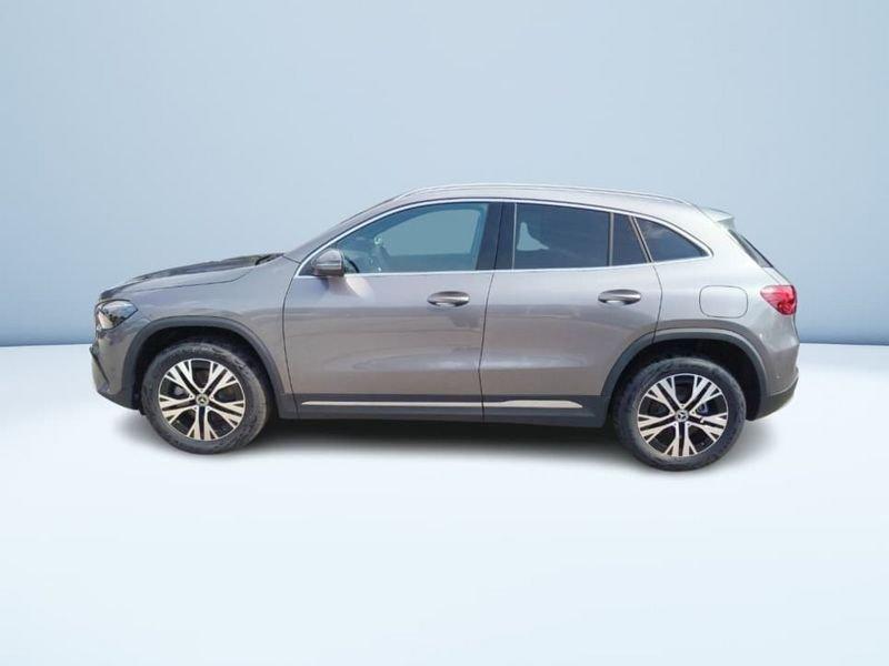 Mercedes-Benz GLA 200d Automatic Advanced Progressive
