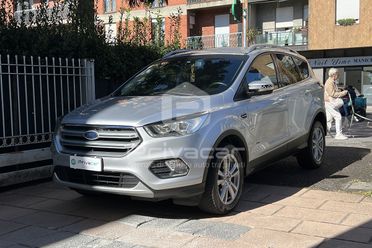 FORD Kuga 2.0 TDCI 150 CV S&S 4WD Powershift ST-Line